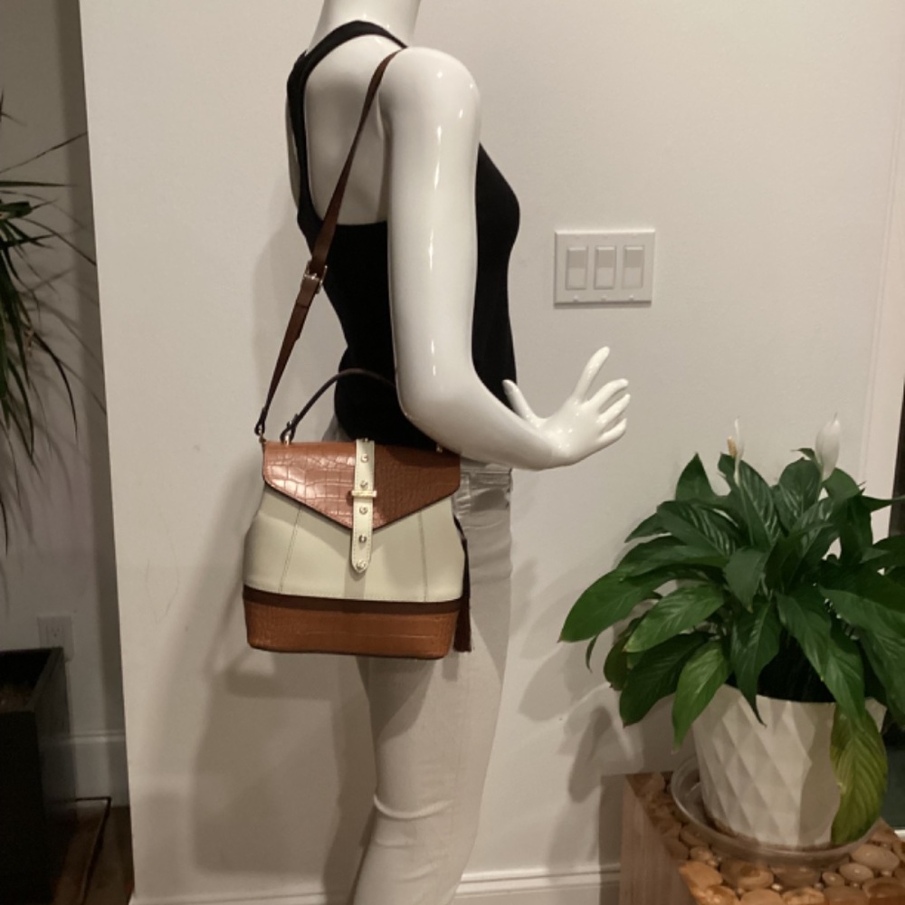 REDUCED NWT HOUSE OF HARLOW 1960 SHOULDER HAND BAG BACKPACK LEATHER ITALY - Picture 3 of 15